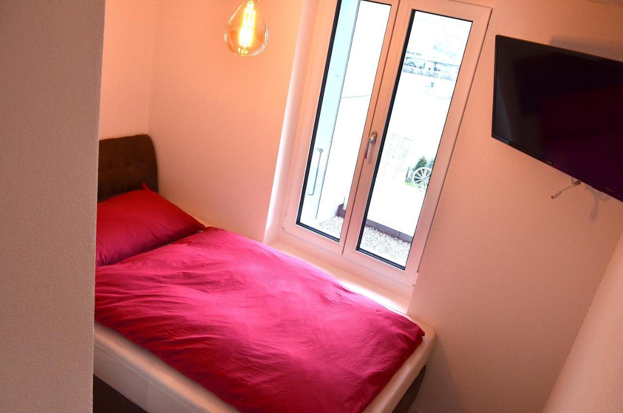 Guesthouse Meitschi Thun - Contactless Self Check-In Екстер'єр фото